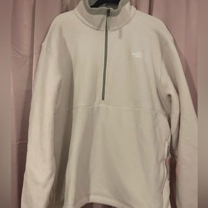 The North Face 3/4 Zip Jacket✨